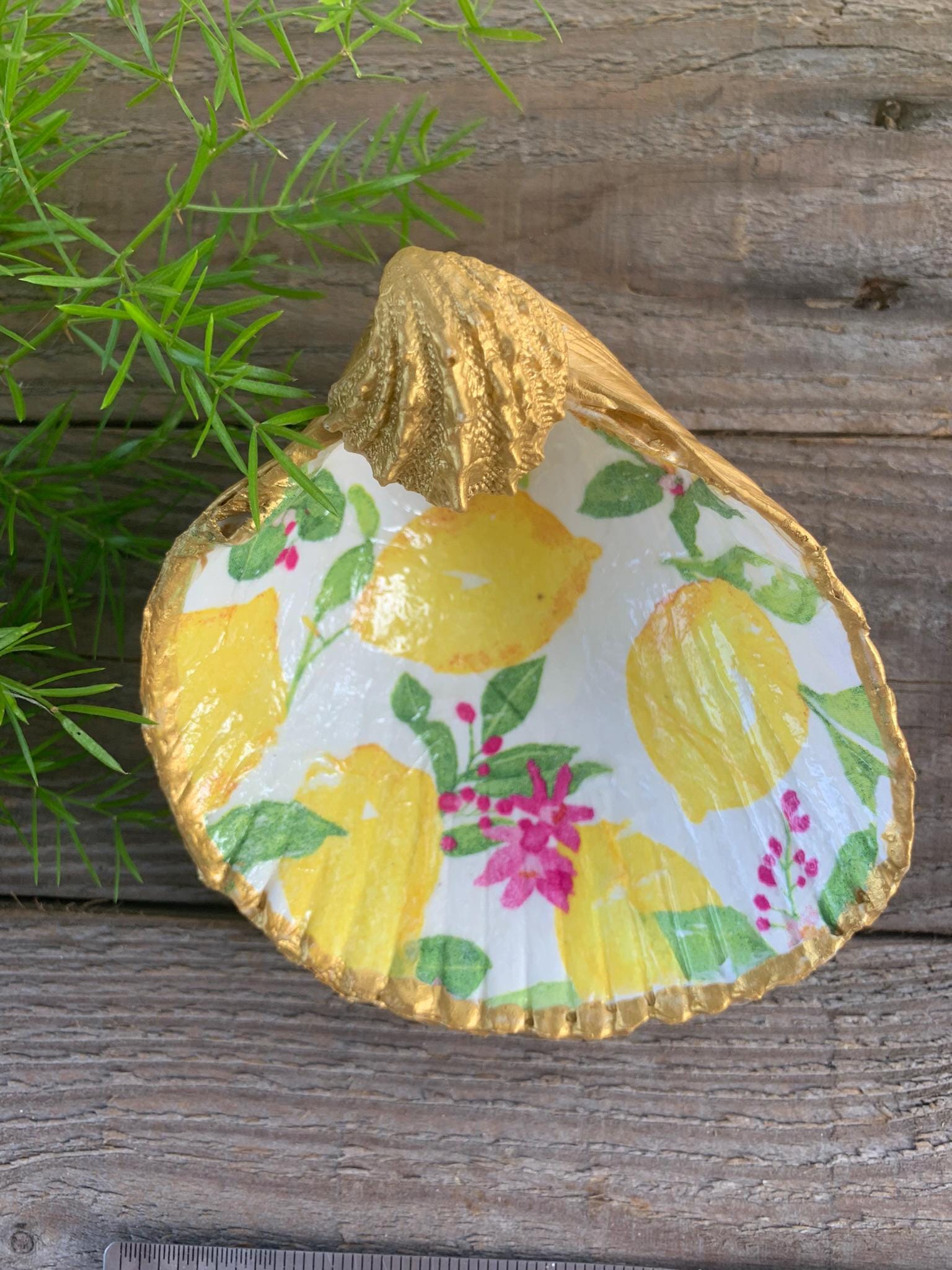 Shell Decoupage Lemon Print Ring Dish