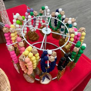 Blue Willow Oyster Shell Keychain: Coastal Beaded Wristlet