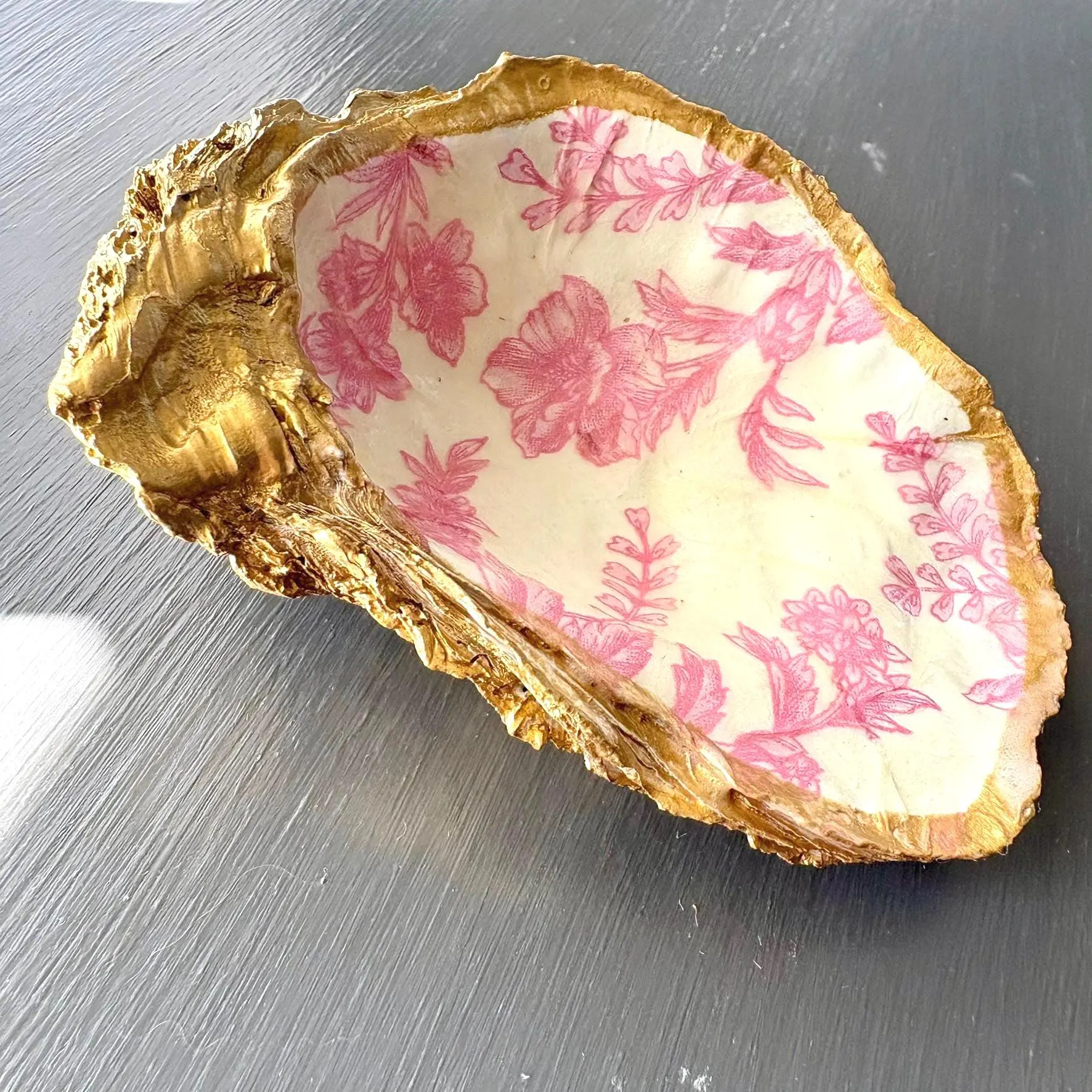 Decoupage Oyster Ring Dish: Pink Toile Coastal Jewelry Holder - Image 2