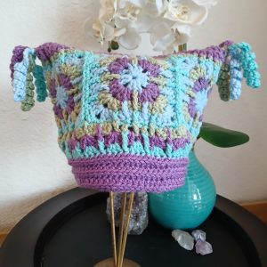 Crochet Granny Square hat (purple)