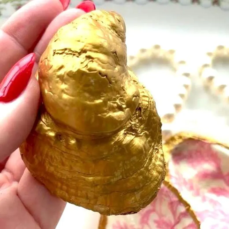 Handcrafted Oyster Shell Napkin Ring: Gold Trim, Pearl Beads, Pink Toile - Image 9