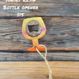 Beach resin wine stopper and bottle opener set