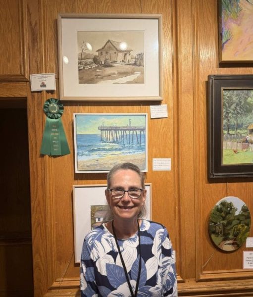Fresh A Plein Air Event Peoples Choice award recipient Liz Hanfelt. Photo courtesy of Tatum Clements 596x700 1
